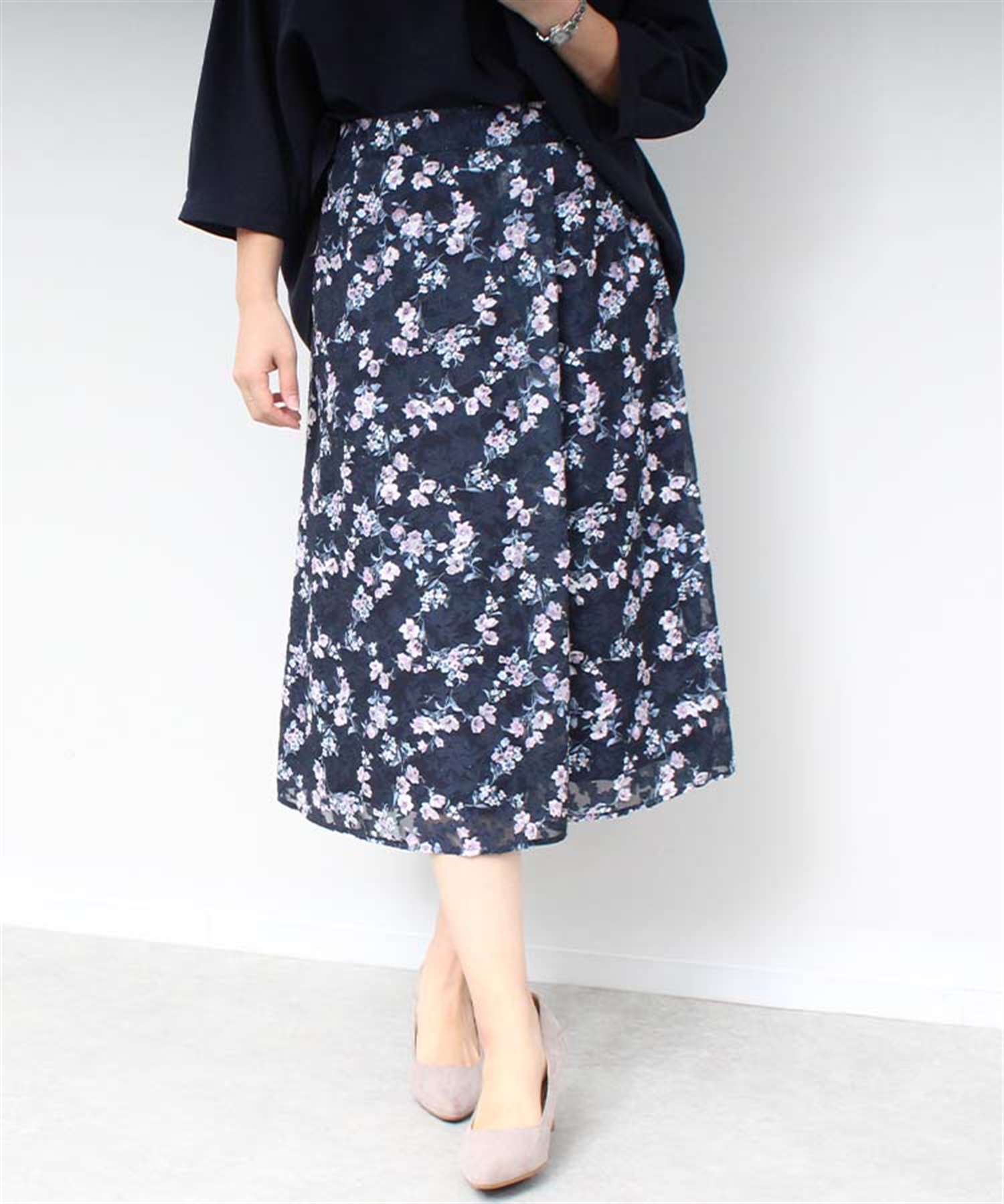 新品未使用 ジャガードお花柄 切り替えデザイン ロングスカート 日本製