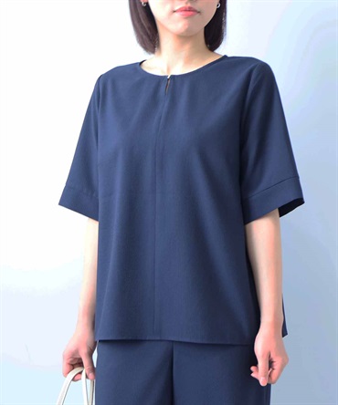 【L～５L】【セットアップ】【イージーケア・吸水速乾】ドライサッカーバックフレアブラウス(70コン-ＬＬ-0363202-70-033)