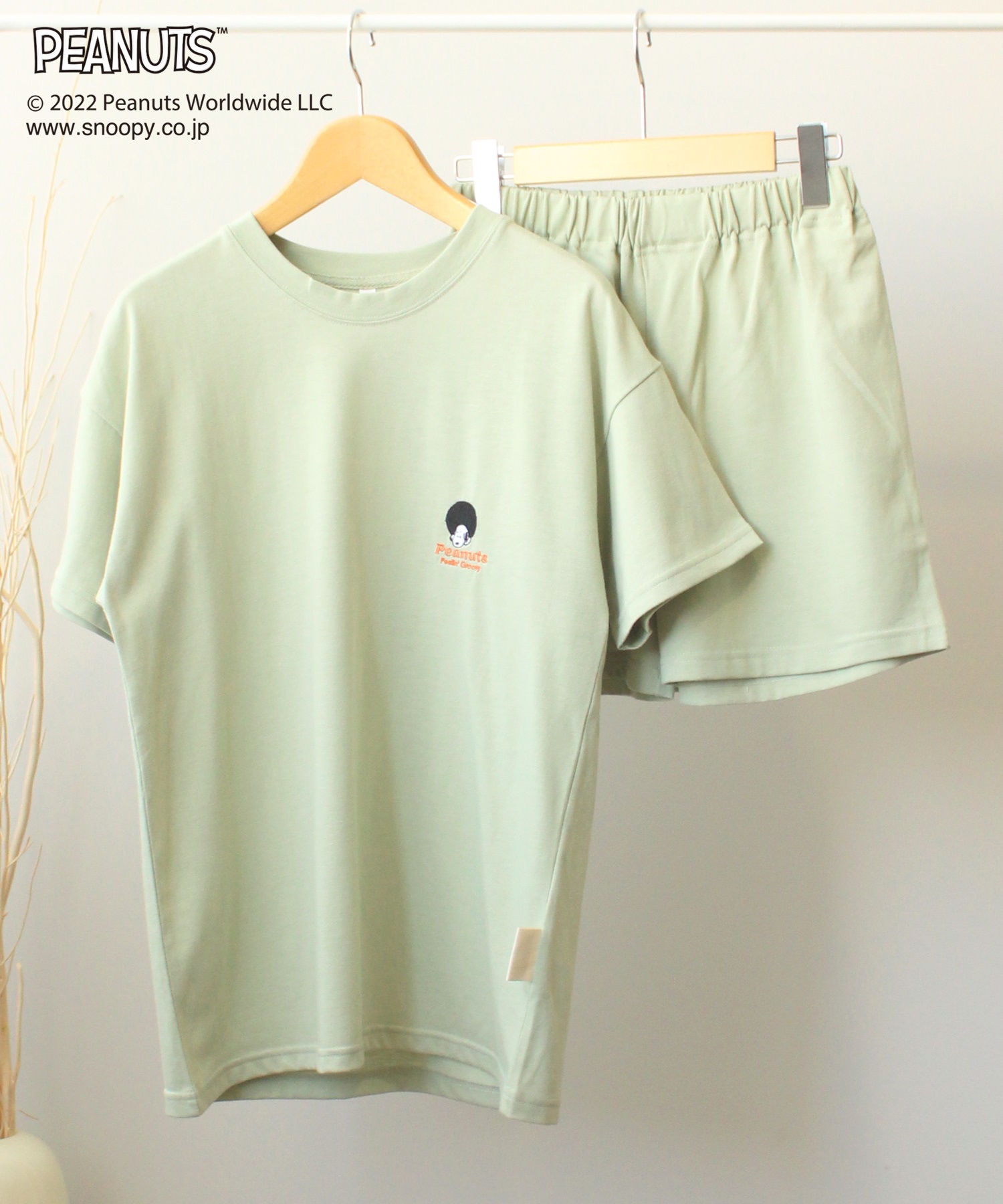 【SNOOPY】スヌーピーバックプリント Tシャツ&ショートパンツセットアップ(61グリーン-Ｍ-0582038-61-031)