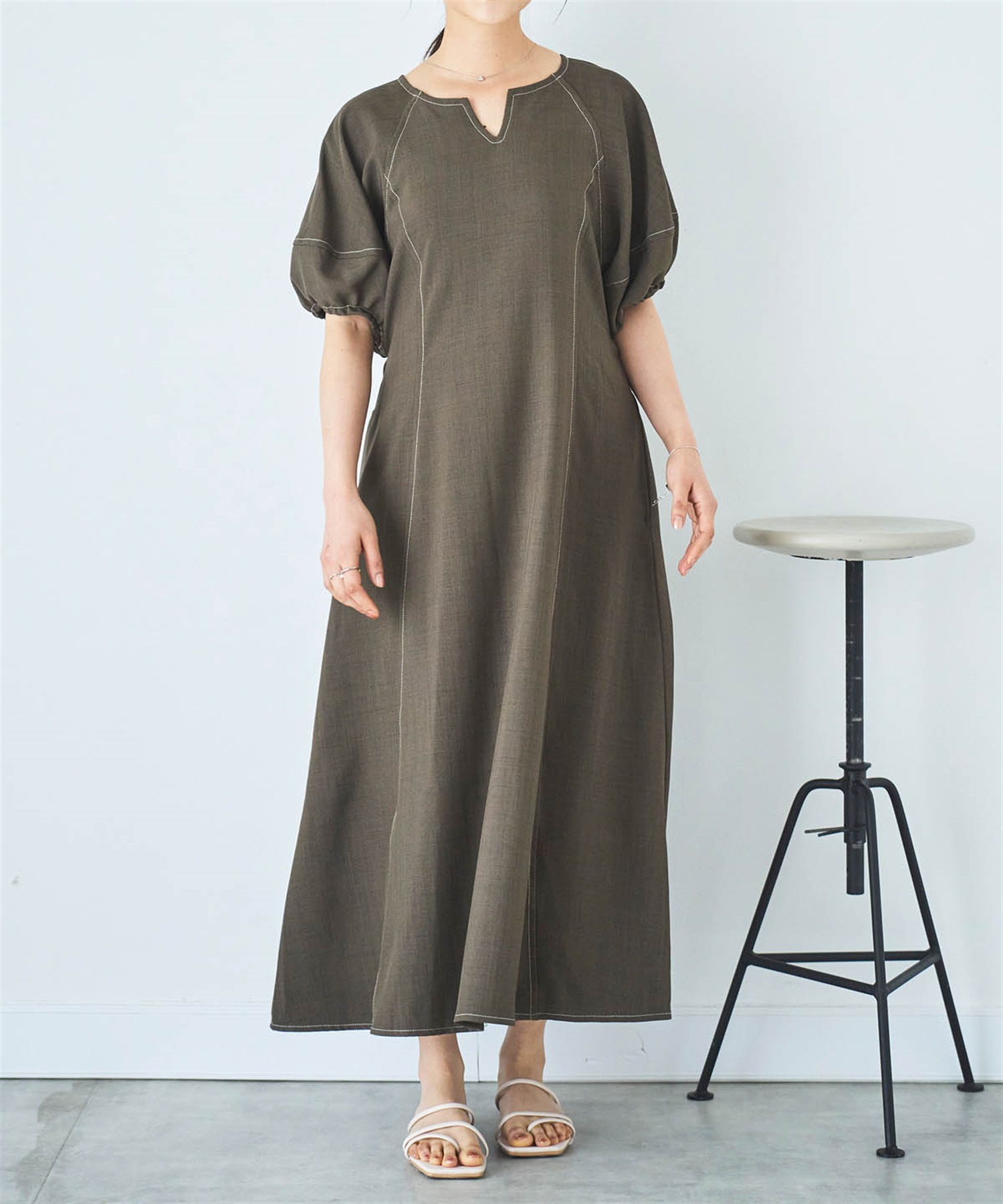ランタンスリーブ キーネックワンピース(81ダークブラウン-ＸＳ-0587135-81-028)